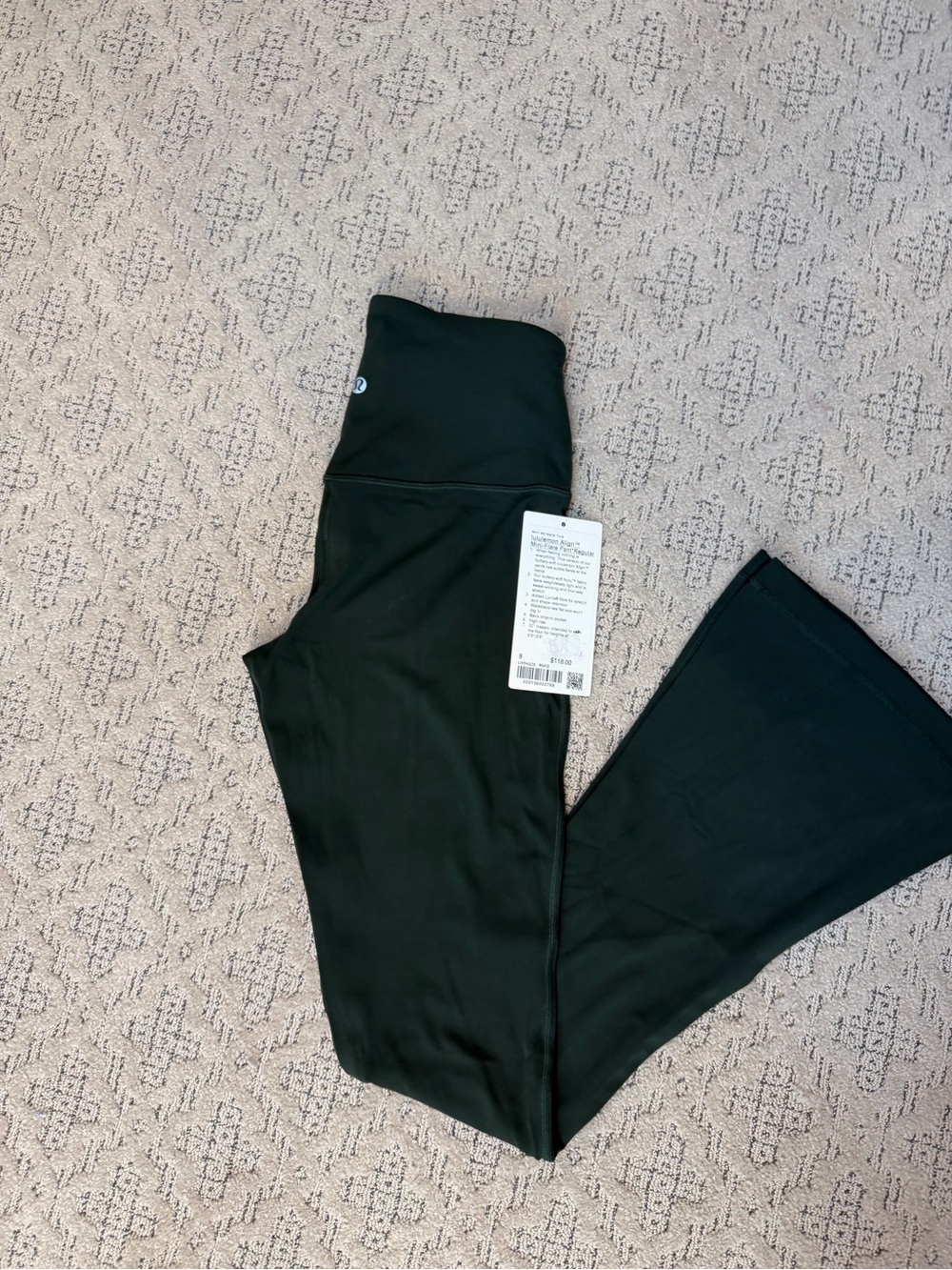 lululemon NWT size 8 Align mini Flares reg 32”